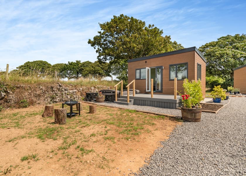 Ridgeway View - Calvesland Hideaway, Nr. Tenby