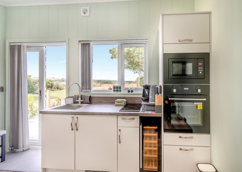 Ridgeway View - Calvesland Hideaway, Nr. Tenby