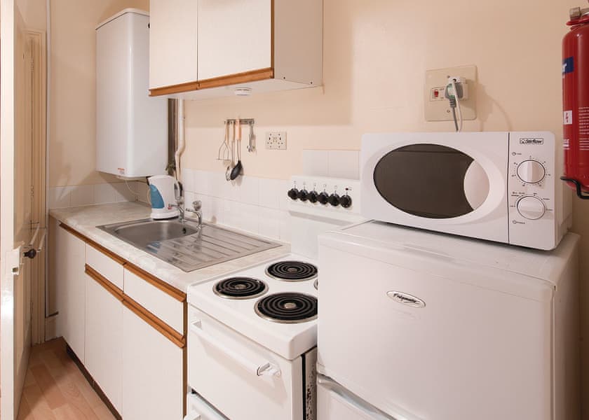 2 Bed Manor Apartment - Combe Martin Beach, Combe Martin