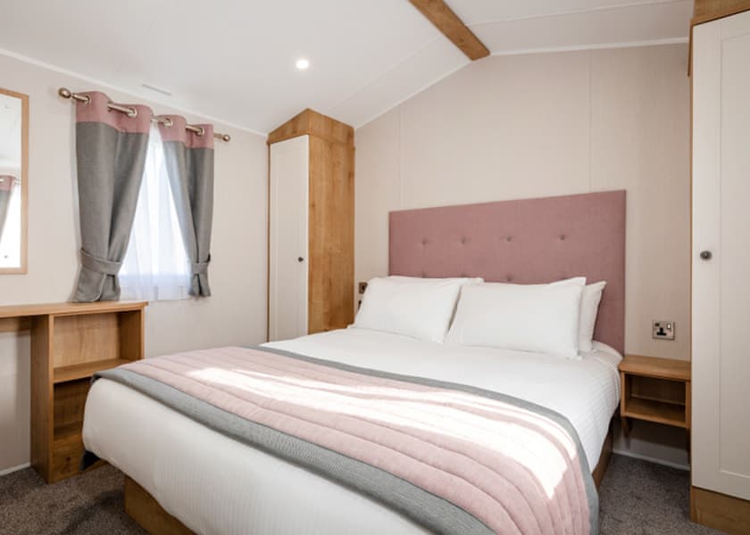 Gold 1 Caravan (Pet Friendly) - Coghurst Hall, Hastings