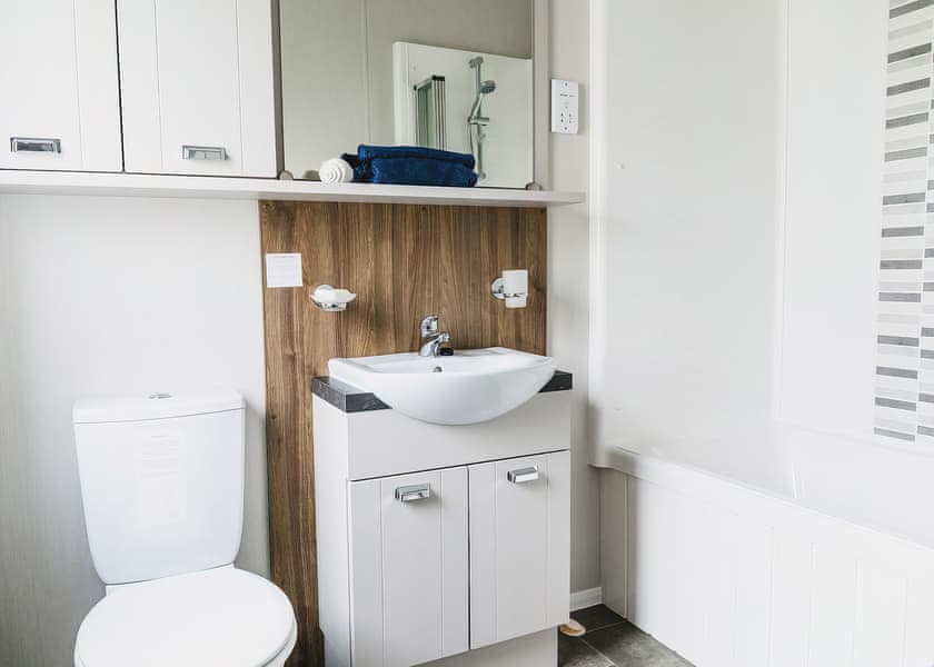 Silver  2 Caravan (Pet) - Coghurst Hall, Hastings