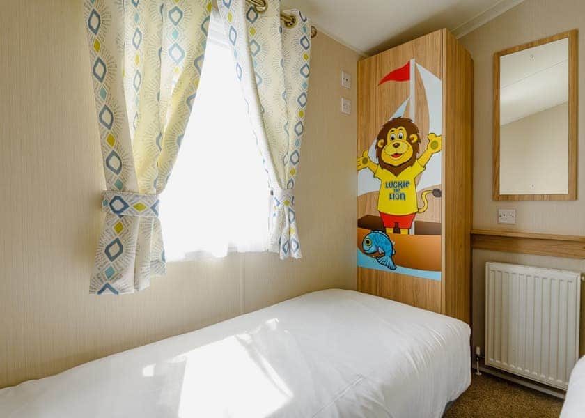 Luckie the Lion Gold 8 Caravan - Coastfields Holiday Village, Ingoldmells, Skegness