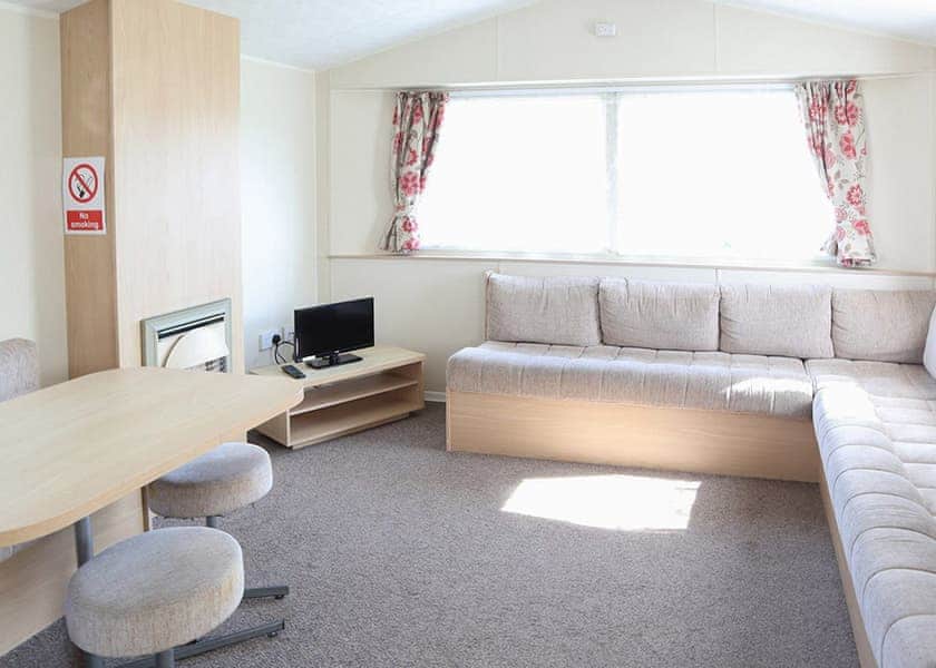 Bronze 8 Caravan (Pet) - Coastfields Holiday Village, Ingoldmells, Skegness