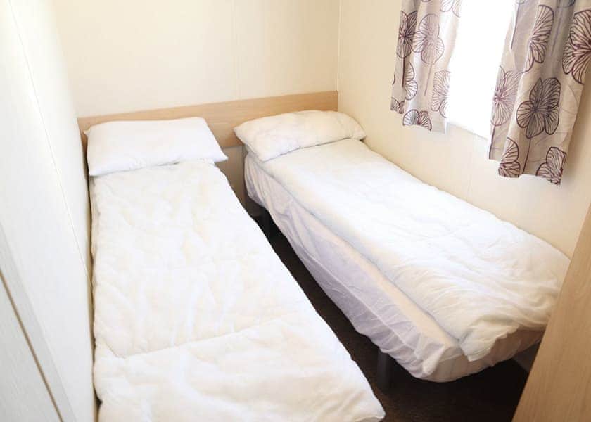 Bronze 8 Caravan (Pet) - Coastfields Holiday Village, Ingoldmells, Skegness