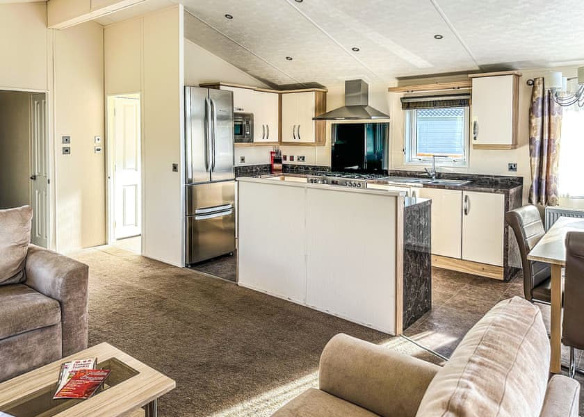 Colliery Lodge 2 Spa - Colliery Lane Lodges, Swadlincote, Nr Ashby-de-la-Zouch