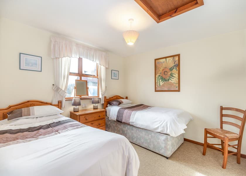 Discovery Cottage - Captain Cook’s Haven, Larpool, Whitby