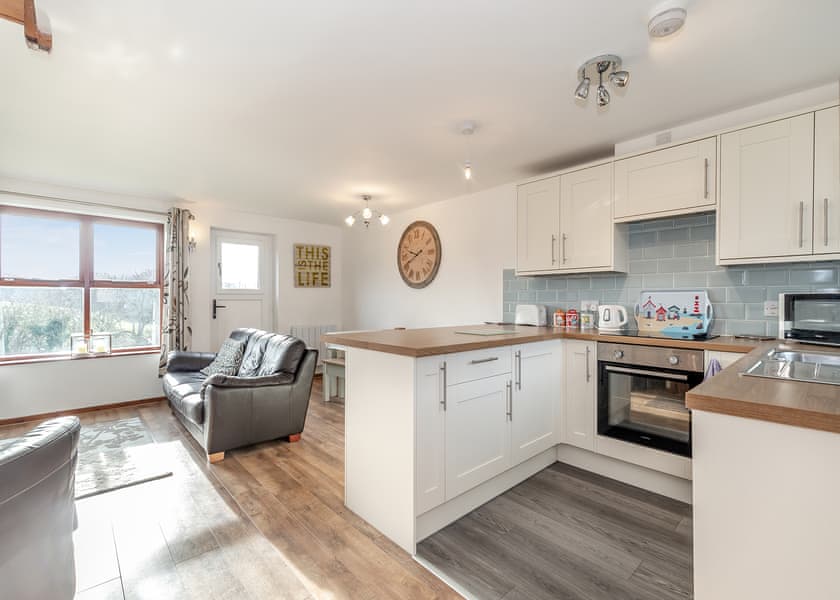 Typical Endeavour Cottage | Endeavour Cottage - Captain Cook’s Haven, Larpool, Whitby