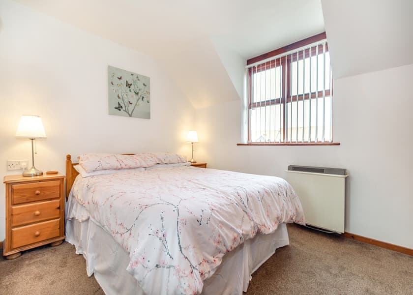 Typical Endeavour Cottage | Endeavour Cottage - Captain Cook’s Haven, Larpool, Whitby