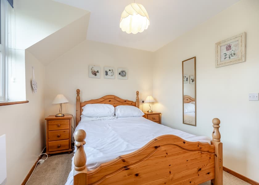 Typical Endeavour Cottage | Endeavour Cottage - Captain Cook’s Haven, Larpool, Whitby