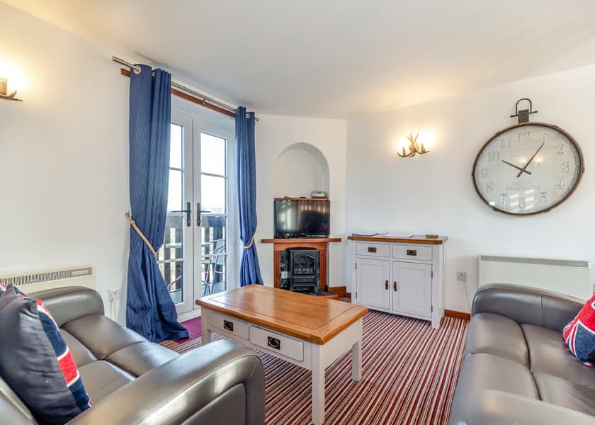 Marton Cottage - Captain Cook’s Haven, Larpool, Whitby