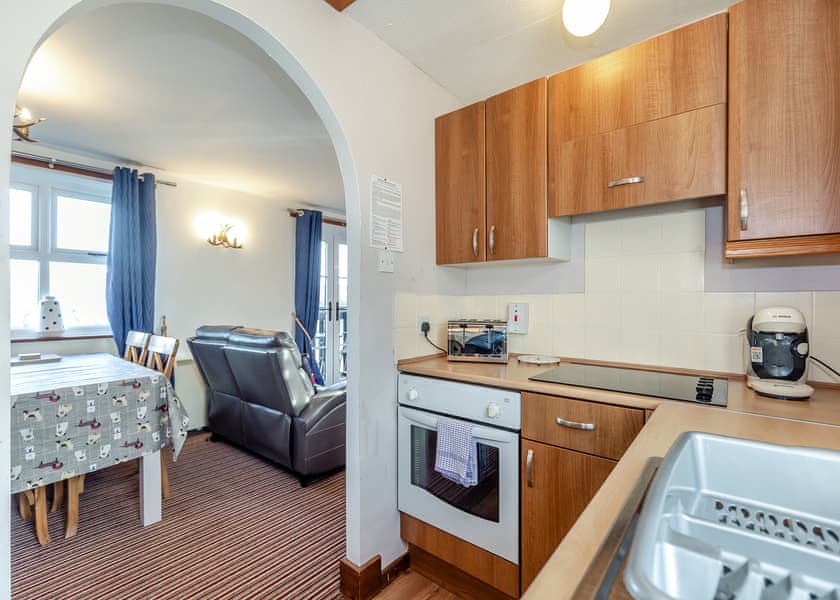 Marton Cottage - Captain Cook’s Haven, Larpool, Whitby