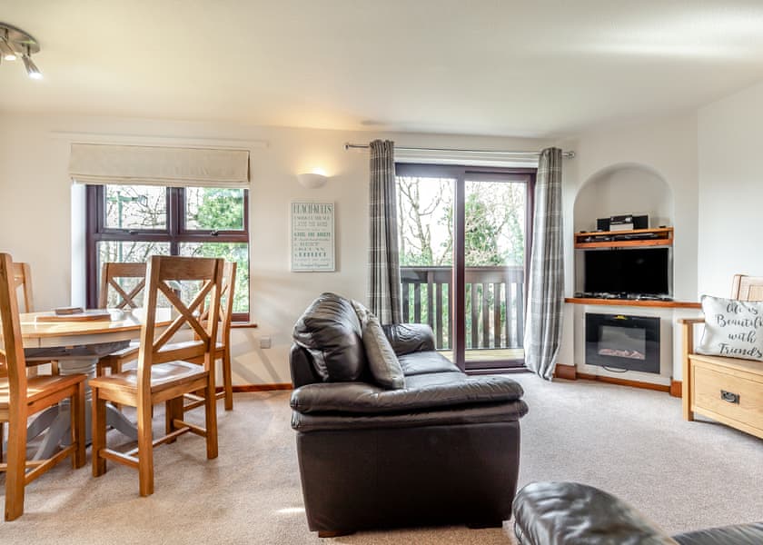 Navigator Cottage - Captain Cook’s Haven, Larpool, Whitby