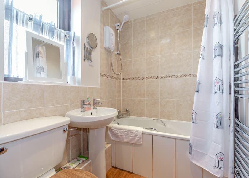 Navigator Cottage - Captain Cook’s Haven, Larpool, Whitby