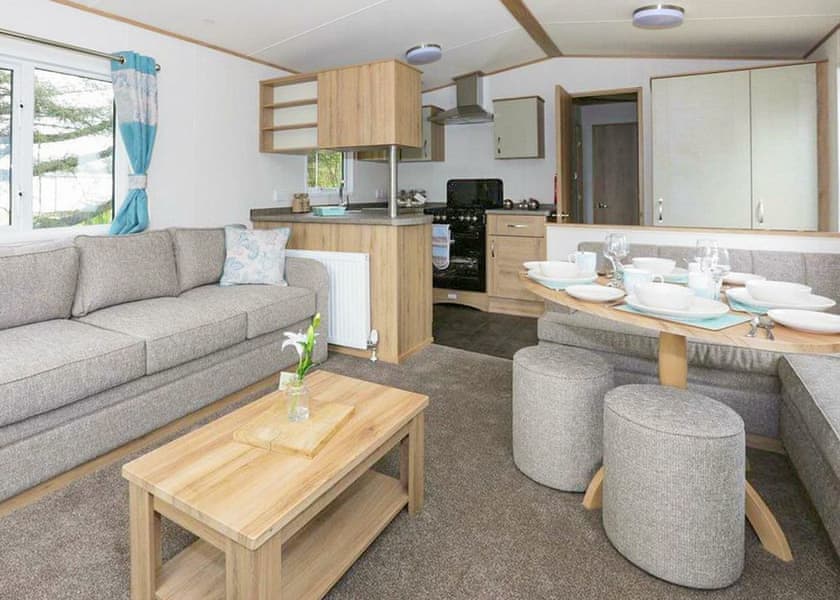 8 Berth Luxury Caravan - Mersea Island Holiday Park, Mersea Island, Colchester