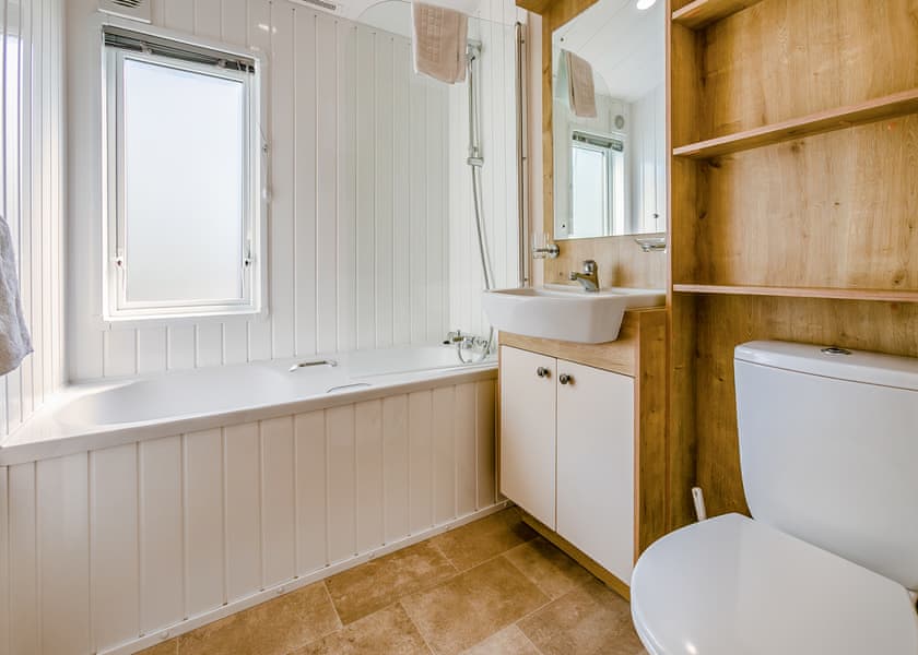 Cedar Lodge, Cedar Lodge, Cedar Lodge WF - Crealy Resort, Clyst St Mary, Nr Exeter