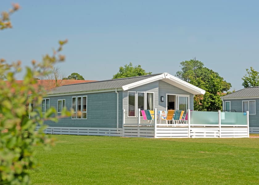 The Beach House - Crealy Resort, Clyst St Mary, Nr Exeter