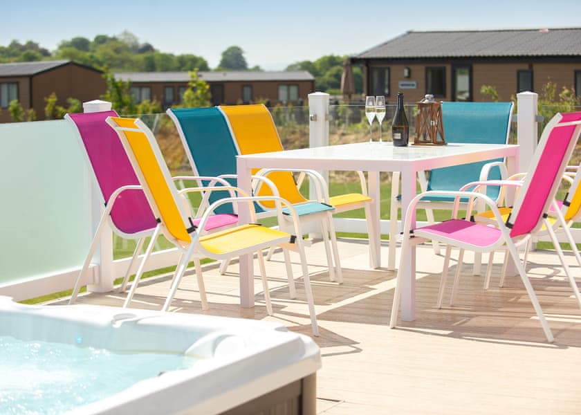 The Beach House - Crealy Resort, Clyst St Mary, Nr Exeter
