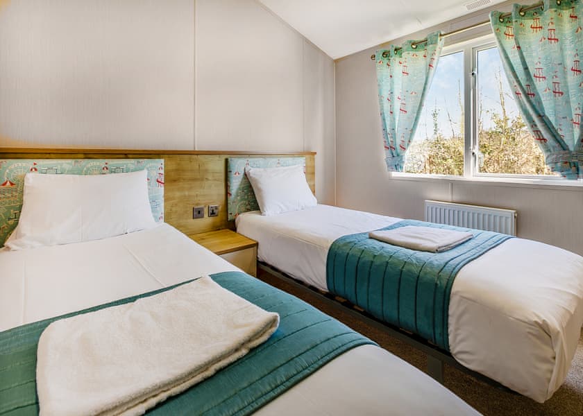 The Beach House - Crealy Resort, Clyst St Mary, Nr Exeter