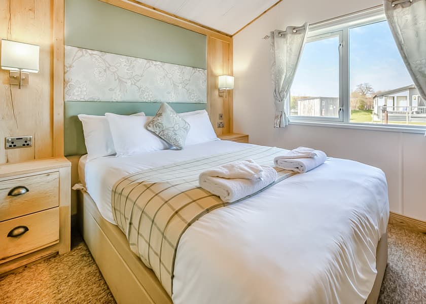 The Retreat - Crealy Resort, Clyst St Mary, Nr Exeter