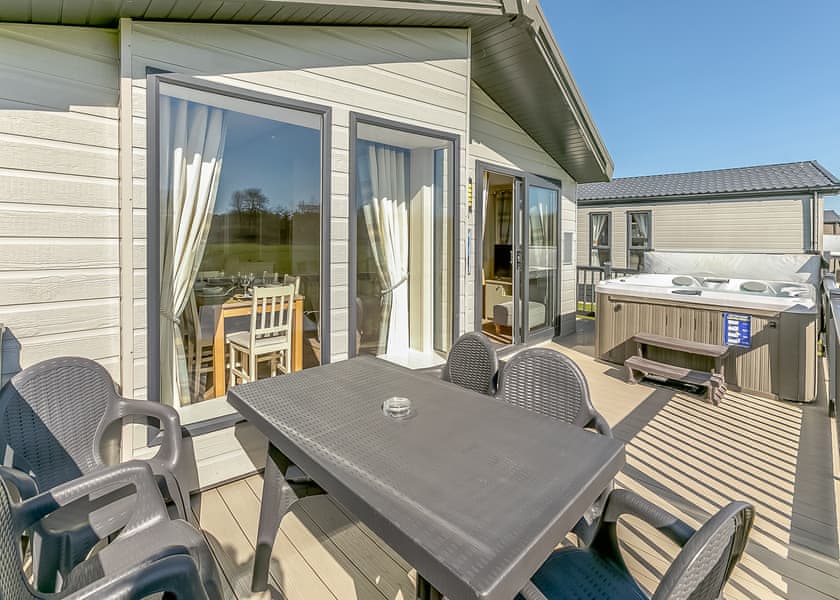 The Escape - Crealy Resort, Clyst St Mary, Nr Exeter