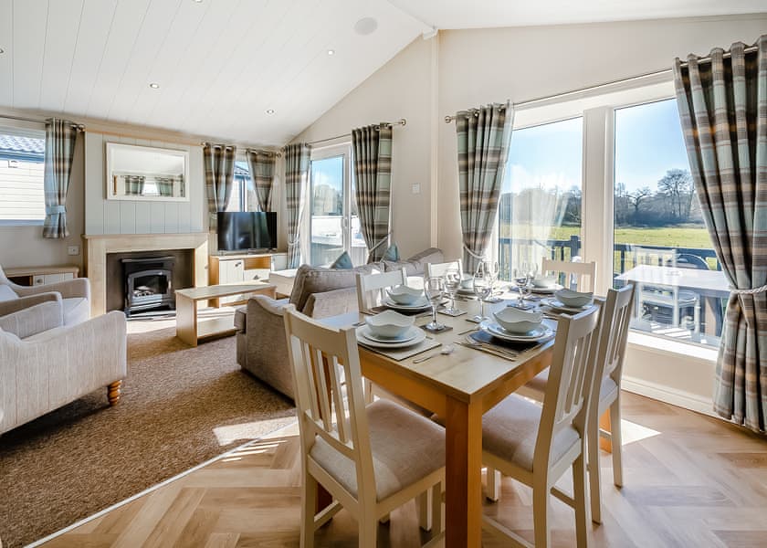 The Escape - Crealy Resort, Clyst St Mary, Nr Exeter