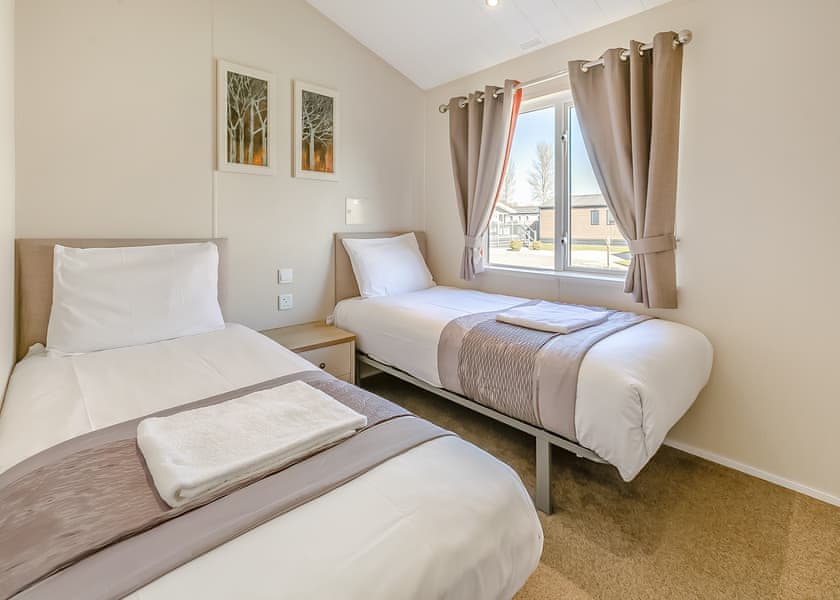 The Escape - Crealy Resort, Clyst St Mary, Nr Exeter