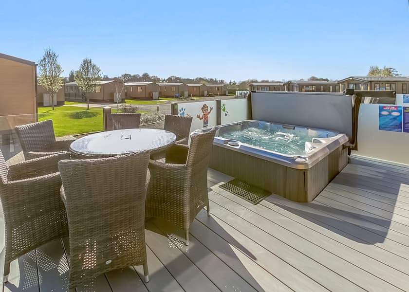 Buddy Explorer Lodge - Crealy Resort, Clyst St Mary, Nr Exeter