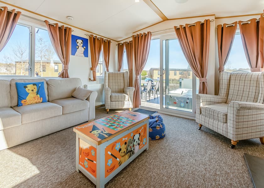 Sooty Suite - Crealy Resort, Clyst St Mary, Nr Exeter