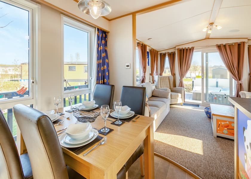 Sooty Suite - Crealy Resort, Clyst St Mary, Nr Exeter