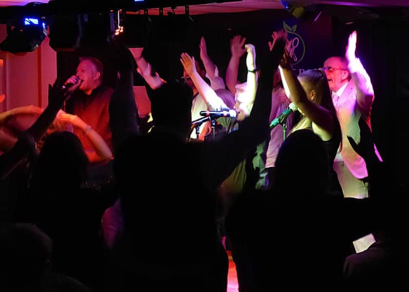 Live Music at Croft Park Cafe | Croft Park Lodges, Little Weighton, Nr Beverley