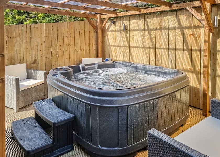 Aspen hot tub | Croft Park Lodges, Little Weighton, Nr Beverley