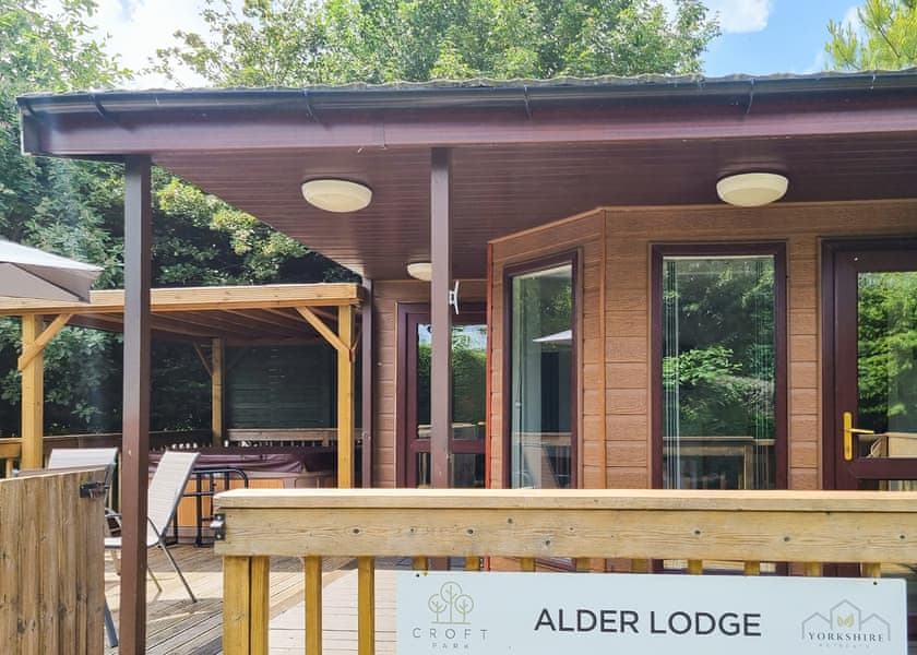Alder Lodge - Croft Park Lodges, Little Weighton, Nr Beverley