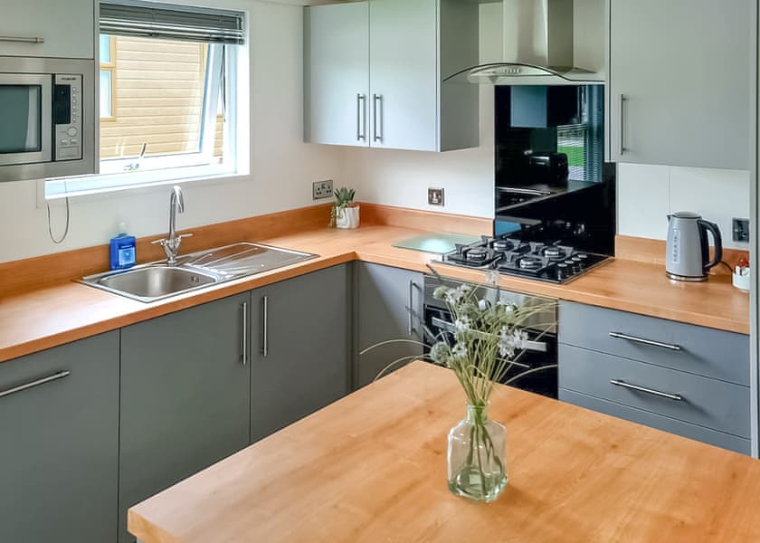 Hazel Lodge - Croft Park Lodges, Little Weighton, Nr Beverley