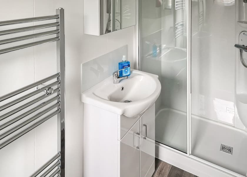 Hazel Lodge - Croft Park Lodges, Little Weighton, Nr Beverley