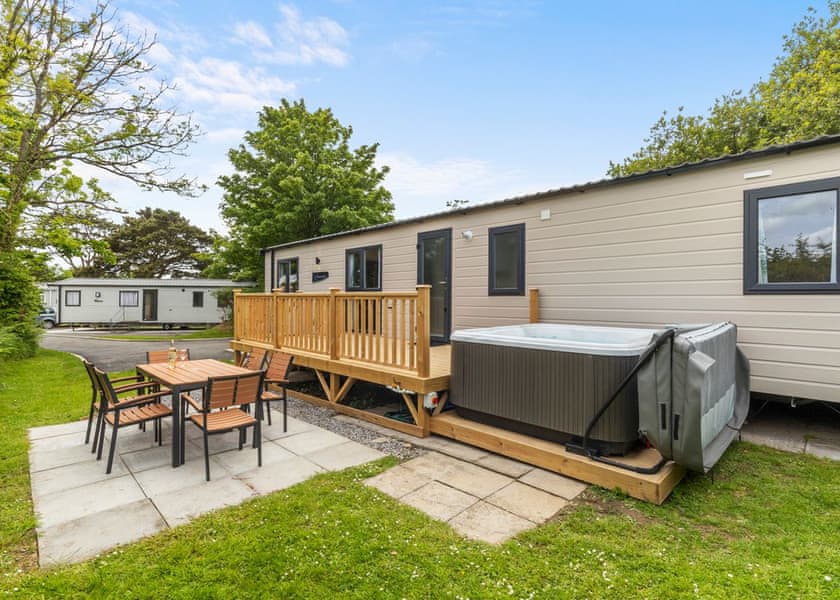 Cedar 3 Pet Friendly - Croft Country Park, Reynalton, Nr Narberth