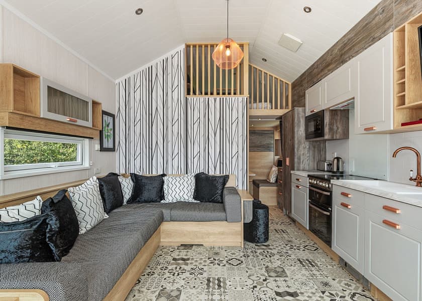 S Pod 2 Pet Friendly - Croft Country Park, Reynalton, Nr Narberth