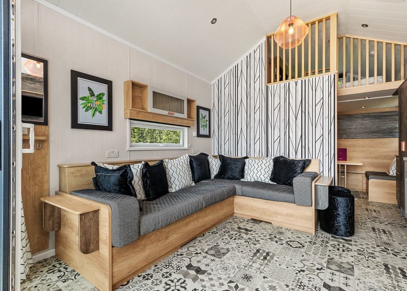 S Pod 2 Pet Friendly - Croft Country Park, Reynalton, Nr Narberth