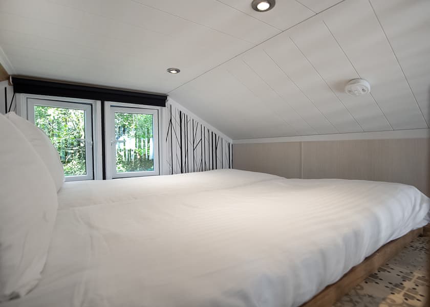 S Pod 2 Pet Friendly - Croft Country Park, Reynalton, Nr Narberth