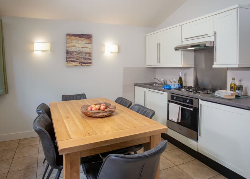 Golden Oak 3 (Pet) - Cropton Lodges, Cropton, Pickering