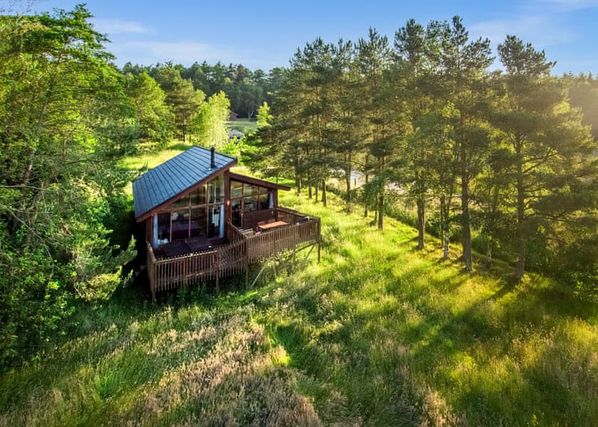 Golden Oak Hideaway - Cropton Lodges, Cropton, Pickering