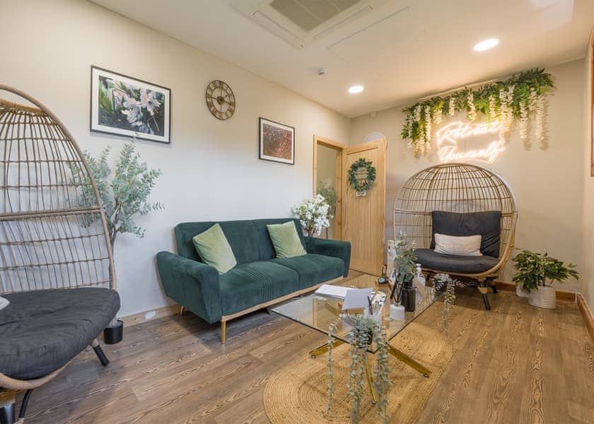 Crowhurst Park Lodges, Battle