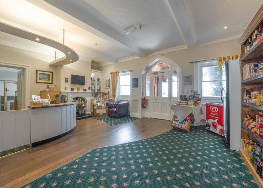Crowhurst Park Lodges, Battle