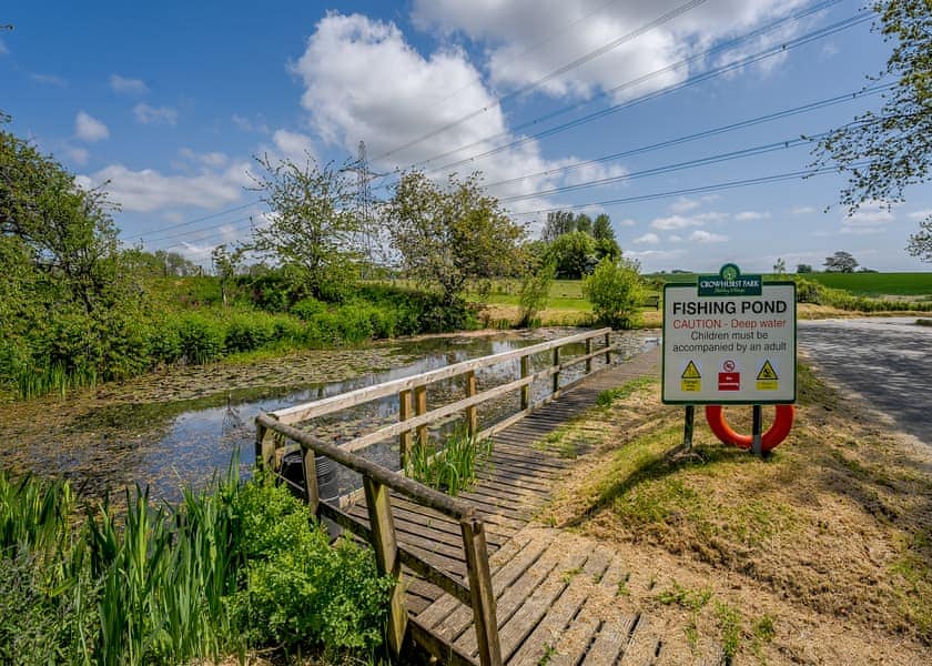 Crowhurst Park Lodges, Battle