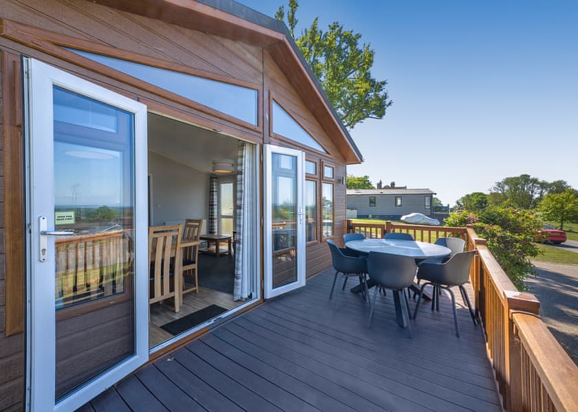 California - Crowhurst Park Lodges, Battle