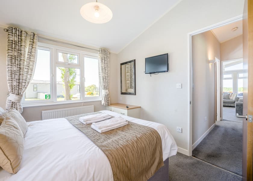 California - Crowhurst Park Lodges, Battle