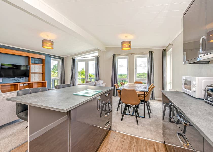 Montana - Crowhurst Park Lodges, Battle