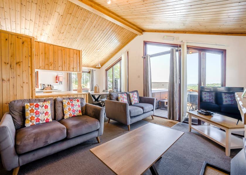 Country Plus - Crowhurst Park Lodges, Battle