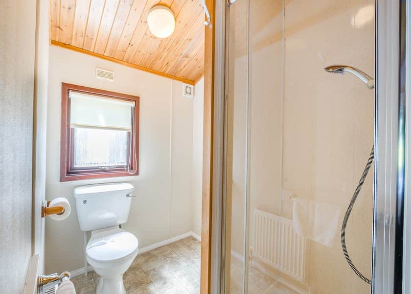 Country Plus - Crowhurst Park Lodges, Battle