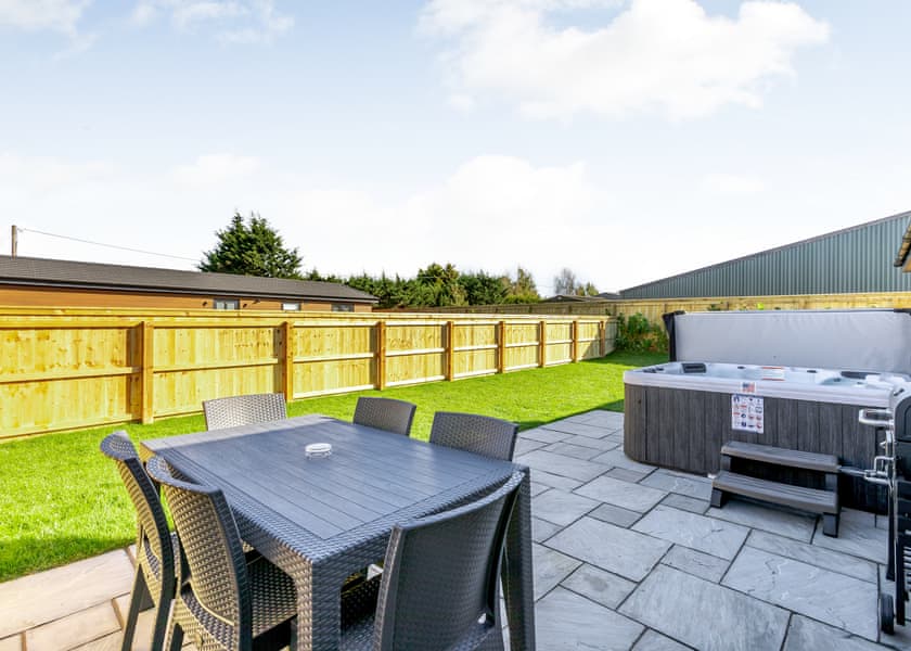 Broadway - Cotswold Gateway Escape, Offenham