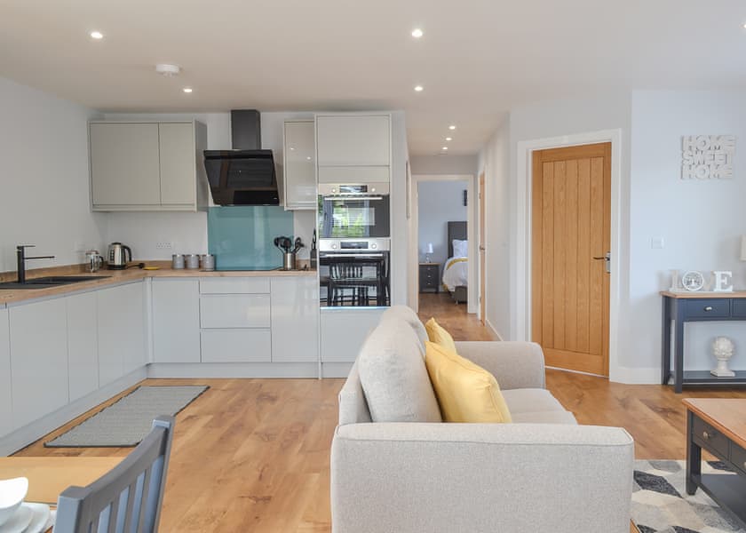 Broadway - Cotswold Gateway Escape, Offenham